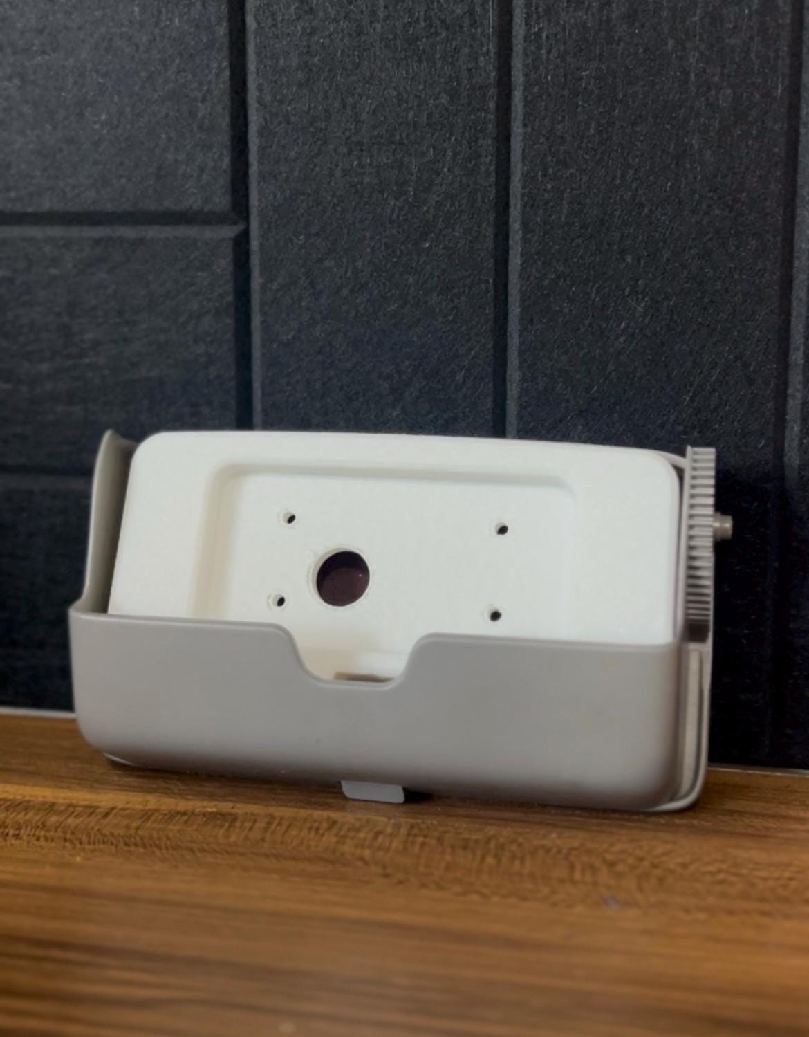 4th Gen 4Runner Sunglass Mount – Switch Pro 9100 Hidden Mount