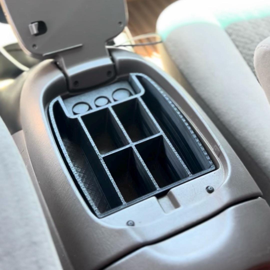 Toyota Tundra Sequoia Center Console Organizer, 1st Gen Tundra Double Cab Insert Tray, 2004 2005 2006 2007 Coin Slot, 3D Printed